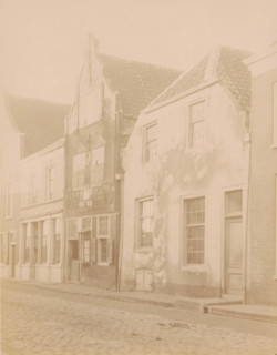 Houses in the Benschopperstraat in IJsselstein, photograph, annotation: 'IJsselstein', annotation: