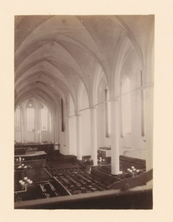 Interior of the Broerenkerk in Zwolle, photograph, annotation: 'Broerenkerk in Zwolle, Interior