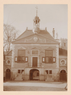 Middelharnis Town Hall, photograph, annotation: 'Town Hall, after the restoration 1909,