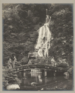 Dogashima waterfall., Dogashima waterfall, Kanagawa-Ken, photograph, number: '19.', c. 1895 - c.