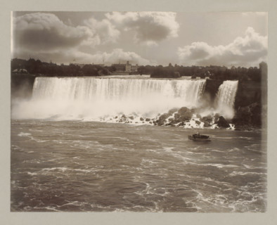 Niagara waterfall, United States, Canada, photograph, Niagara waterfall seen from the front, on the