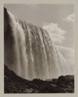 Niagara waterfall seen from below, United States, Canada, photograph, number: '9.', Niagara Falls
