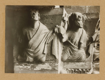 Detail of a capital of the Gnadenpforte in Bamberg Cathedral, Marienpforte, r. Kapitellzone, li vS,