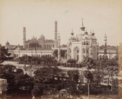 View of mosques in Lucknow, Uttar Pradesh, India, photograph, inscription: 'Lucknow', number: '35',