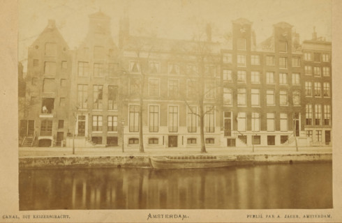 Canal, this Keizersgracht, View of a row of houses on the Keizersgracht in Amsterdam, Amsterdam,