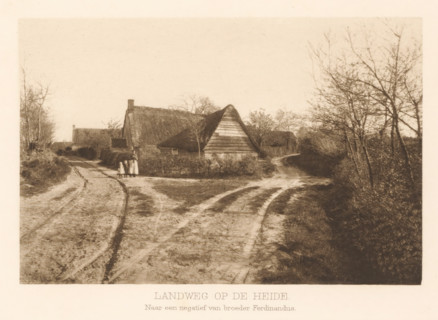 Country road on the heath, View of a country road, page, photomechanical print, photographer: