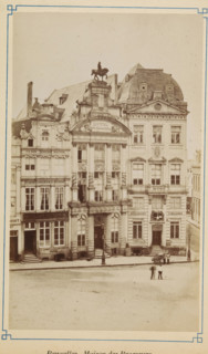 View of the Brewers' House in Brussels, Bruxelles. Maison de Brasseurs, photograph, page, Brussels,