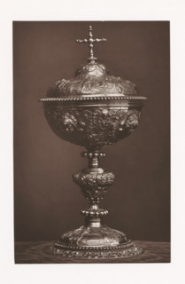 Ciborium of precious metal, installed during the Exposition Rétrospective of 1873 in Tours, France,