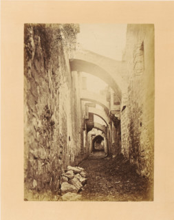 View into the Via Dolorosa, photograph, page, photographer: Horatio Herbert Kitchener, Via