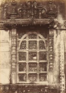 Window of the Shapoor Mosque in Ahmedabad, The Shápoor Mosque.- Window of perforated stone,