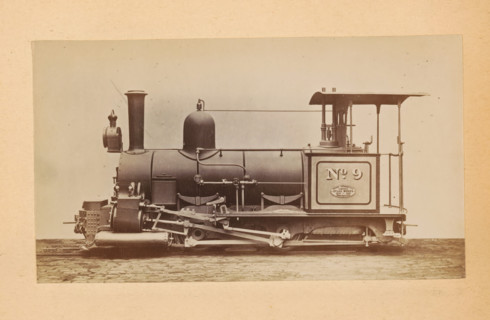 Steam locomotive made by Sharp, Stewart and Company, photograph, page, number: '810', inscription: