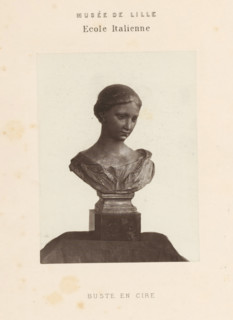 Wax bust of a woman, Bust en cire, page, photomechanical print, inscription: 'Musée de Lille Ecole