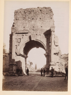 View of an ancient city gate of Rome, photograph, page, Rome, c. 1850 - in or before 1860,