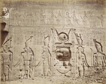 Bas-relief of the temple complex of Dendera, Bas-relief à la partie postériaire du temple Dendérah,