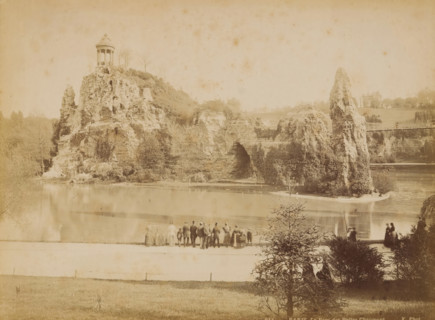 Spectators at Parc des Buttes-Chaumont in Paris, album page, photograph, This photo is part of an