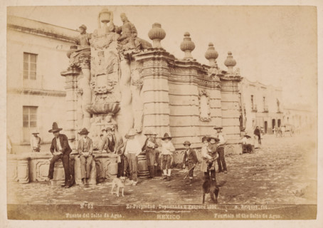 Fuente del Salto de Agua, Fountain of the Salto de Agua, View of the Salto del Agua fountain in