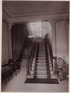 Stairwell in a house, photograph, address: '25 Drottninggatan 25, Göteborg.', photographer:
