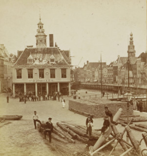 Middelburg, View of city coffee house De Beurs in Vlissingen, stereograph, inscription: 'MB',