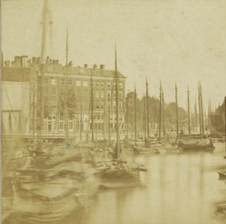 Vue prize a Rotterdam, View of the Old Harbor in Rotterdam, Hollande, stereograph, inscription: