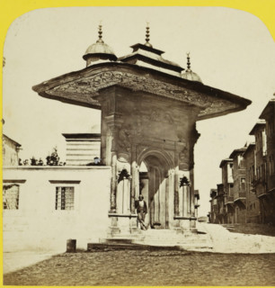Une porte de Ste Sophie Constantinople, Gate of Topkapi Palace, Istanbul, Turquie au Stéréoscope,