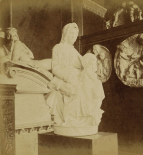 Neues Museum. Saal der Neuzeit. Maria mit dem Kinde von Michel Angelo, Madonna by Michelangelo in