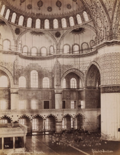 Interior of the Sultan Ahmet Mosque in Istanbul, Intérieur de la Mosquée Ahmed, photograph, number: