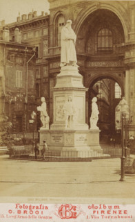 View of the monument to Leonardo da Vinci in Milan, Milano, Monumento a Leonardo da Vinci ...,