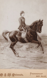 Photographic reproduction of a painting of Queen Wilhelmina on horseback after Otto Eerelman,
