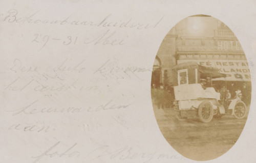 Arrival of the first car in Leeuwarden after a car race from May 29 to 31, photograph, postcard,
