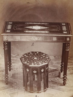 Table and stool with inlay, No 20 Tavola, Tambouret, photograph, page, number: '1., 2.',