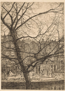 Canal houses with neck gables in Amsterdam, print, In the foreground a bare tree. Figures walking