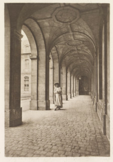 Monk in an arcade, page, photomechanical print, photographer: Henri Magron, France, cliché maker: