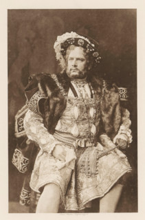 William Terriss (Henry VIII), page, photomechanical print, cliché maker: Swan Electric Engraving Co