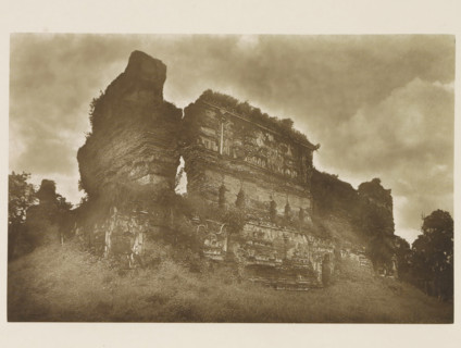 Ruins of the Lankatilaka Vihara at Polonnaruwa, Sri Lanka, page, photomechanical print, title: