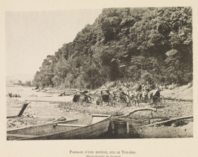 Passage d'une rivière, sur le Tokaïdo, Touring group with rickshaws on the bank of a river in