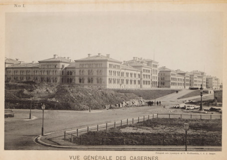 View of a barracks of the Svea livgarde at the Linnégatan in Stockholm, Vue générale des casernes,