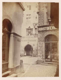 Exterior of Peter Schöffer's printing house in Mainz, photograph, page, number: '19', photographer: