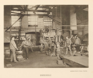 Forge, Interior with workers of the forge of the machine factory of Gebroeders Stork & Co, page,