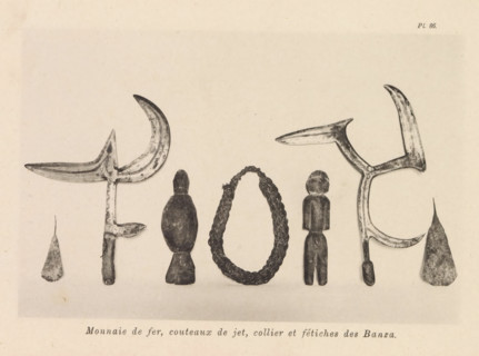Money, throwing knives, necklace and fetishes of the Banza, a necklace and idols of the Banza
