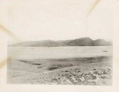 View of the bay at Port Arthur, page, photomechanical print, number: '9', photographer: AN Ljupova,