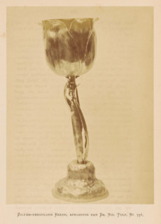 Silver-gilded cup, from Dr. Nic. Tulp, Silver-gilded cup from Nicolaes Tulp, photograph, page,