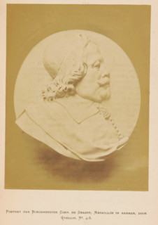 Portrait of Mayor Corn. de Graeff, Marble medallion, by Quellin, Marble medallion of Mayor Cornelis