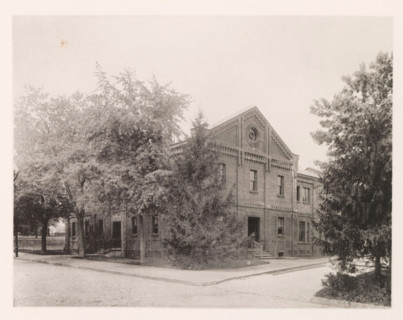 Physical laboratory, photograph, page, photographer: Edward H. Hart, United States Naval Academy,