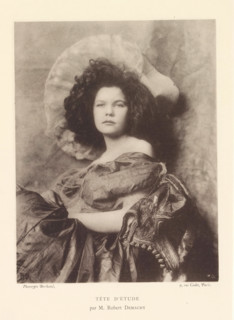 Tête d'étude, Portrait of an unknown woman with a hat, page, photomechanical print, photographer: