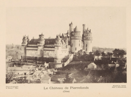 View of the Castle of Pierrefonds, Le Château de Pierrefonds, page, photomechanical print,