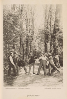 Dénouement, A group of unknown men, one of whom is being held and probably has a wound on the arm