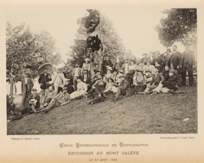 Union Internationale de Photographie - Excursion au Mont Salève, Group portrait of members of the