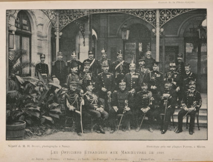 Group portrait of foreign officers, Les Officiers Étrangers aux Maneuvers de 1895, page,