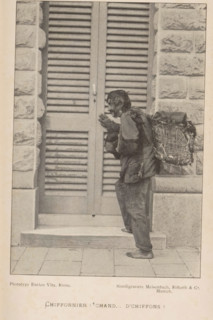 Rag seller in front of a door, Chiffonnier! Chand... d'chiffons!, page, photomechanical print,