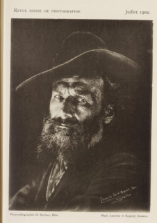 Portrait of an unknown man, page, photomechanical print, inscription: 'Revue Suisse de
